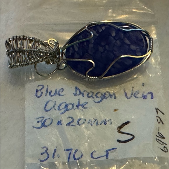 Blue Dragon Vein Agate Pendant with silver wire wrap - Picture 2 of 13